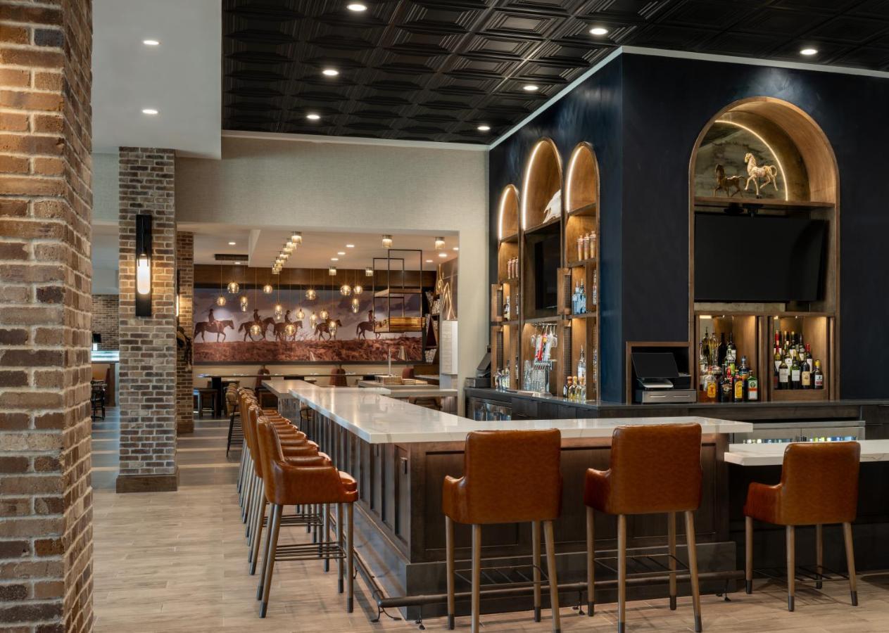 Delta Hotels By Marriott Wichita Falls Convention Center Dış mekan fotoğraf