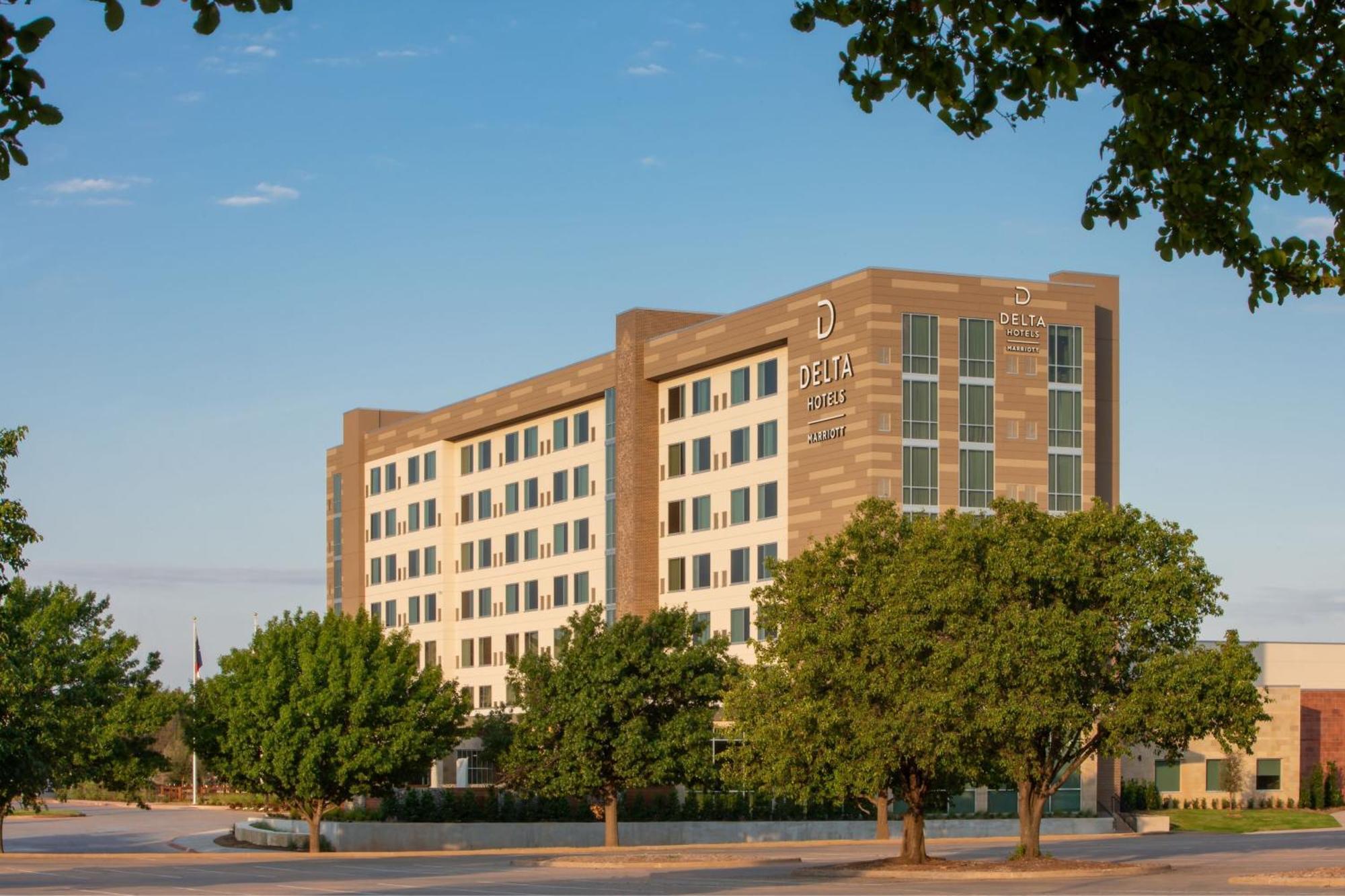Delta Hotels By Marriott Wichita Falls Convention Center Dış mekan fotoğraf